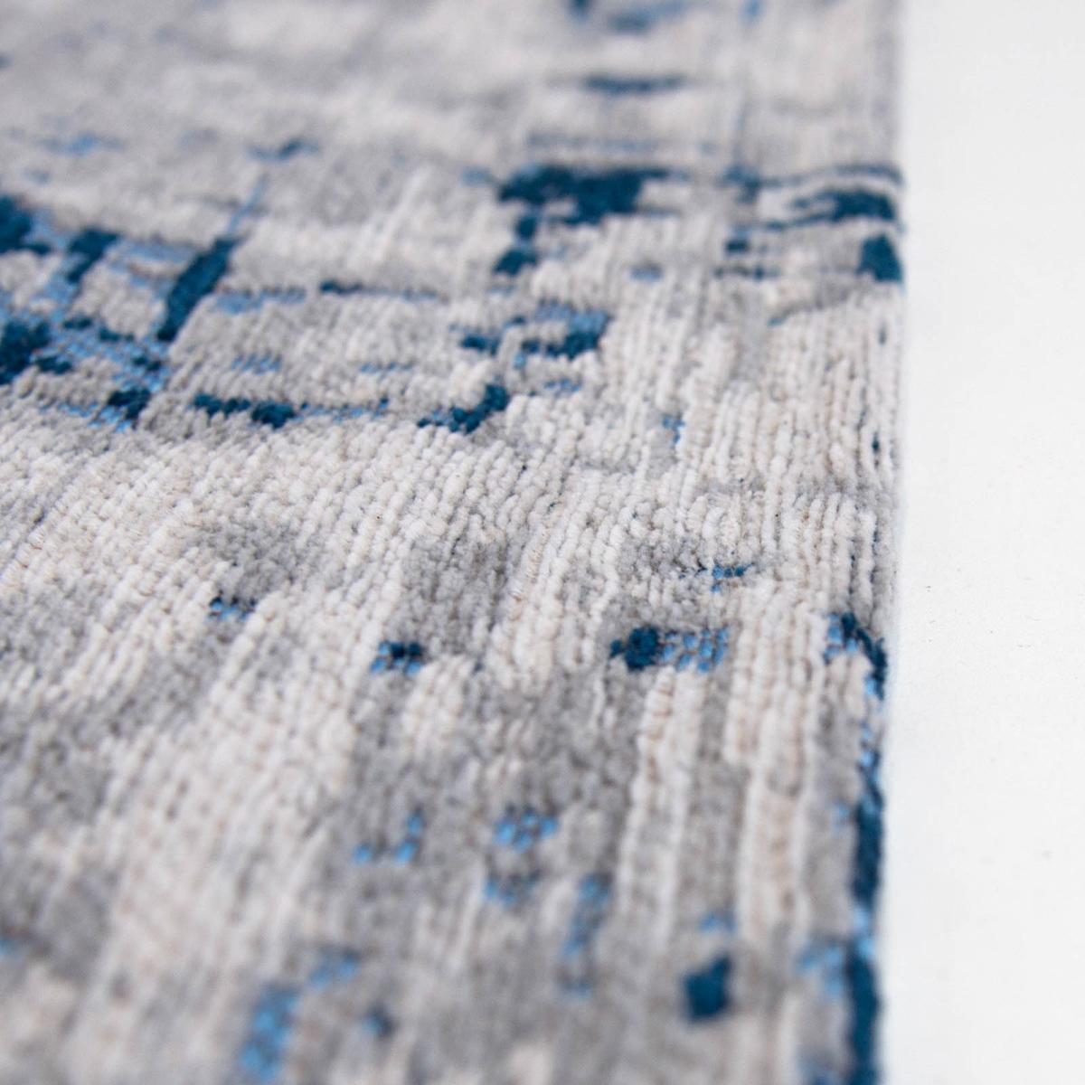 Louis De Poortere Modern Abstract Mad Men Griff Rug 8421 in Bronx Azurite 200x280cm – image 3