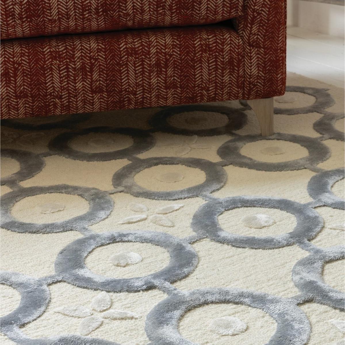 Madoka Geometric Wool Rug By William Yeoward in Cloud Grey300x425cm – image 3