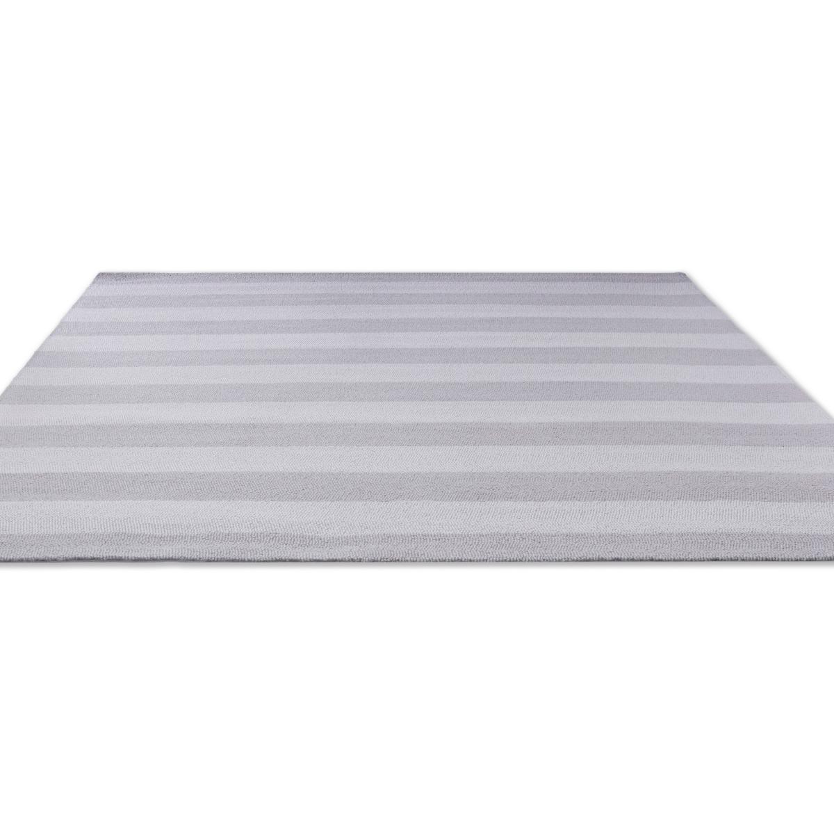 Lille 480004 Indoor Outdoor Rug by Laura Ashley in Dove Grey 140x200cm – image 4