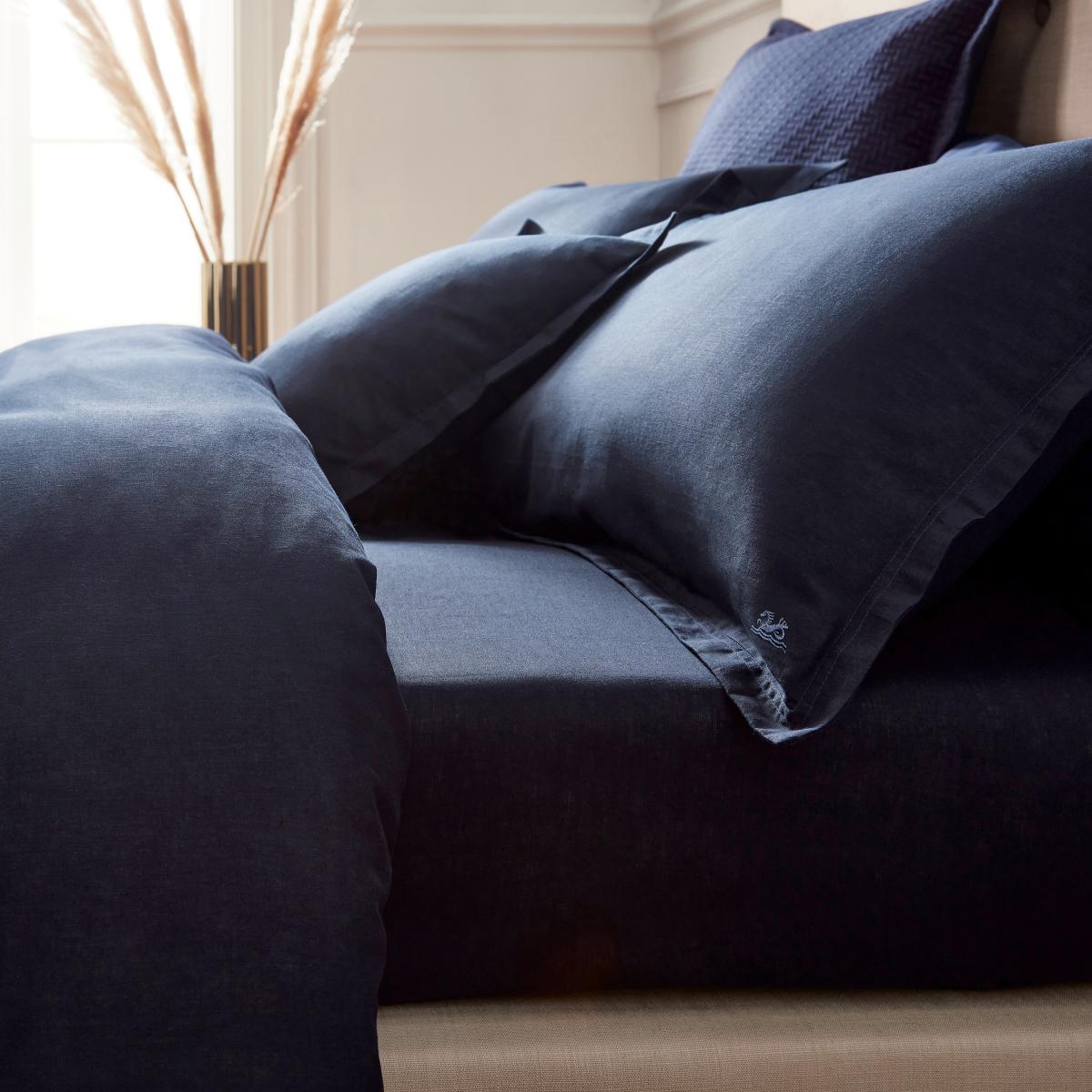 Muro Fine Lines Cotton Plain Fitted Sheet in Midnight Blue 150x200cm