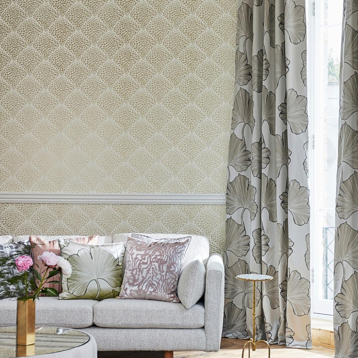 Charm Wallpaper 111748 by Harlequin in Gold Chiffon Roll – image 1