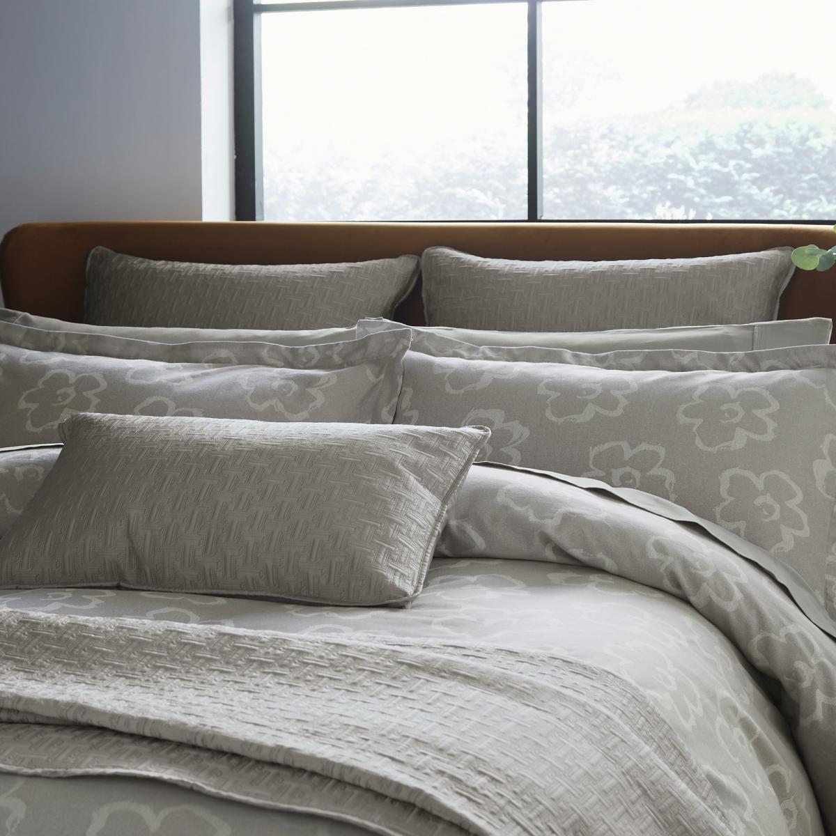 Magnolia Jaquard Floral Bedding Duvet Cover and Pillowcase by Ted Baker in Silver Grey 74x48cm – image 4