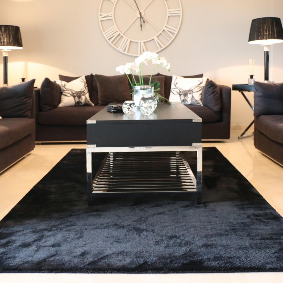 Karma rugs in Jet Black – image 1