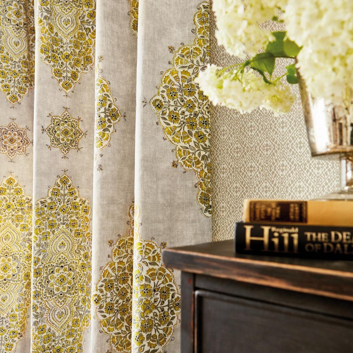 Pinjara Trellis Wallpaper 216784 by Sanderson in Linen Beige&nbsp;Roll – image 3
