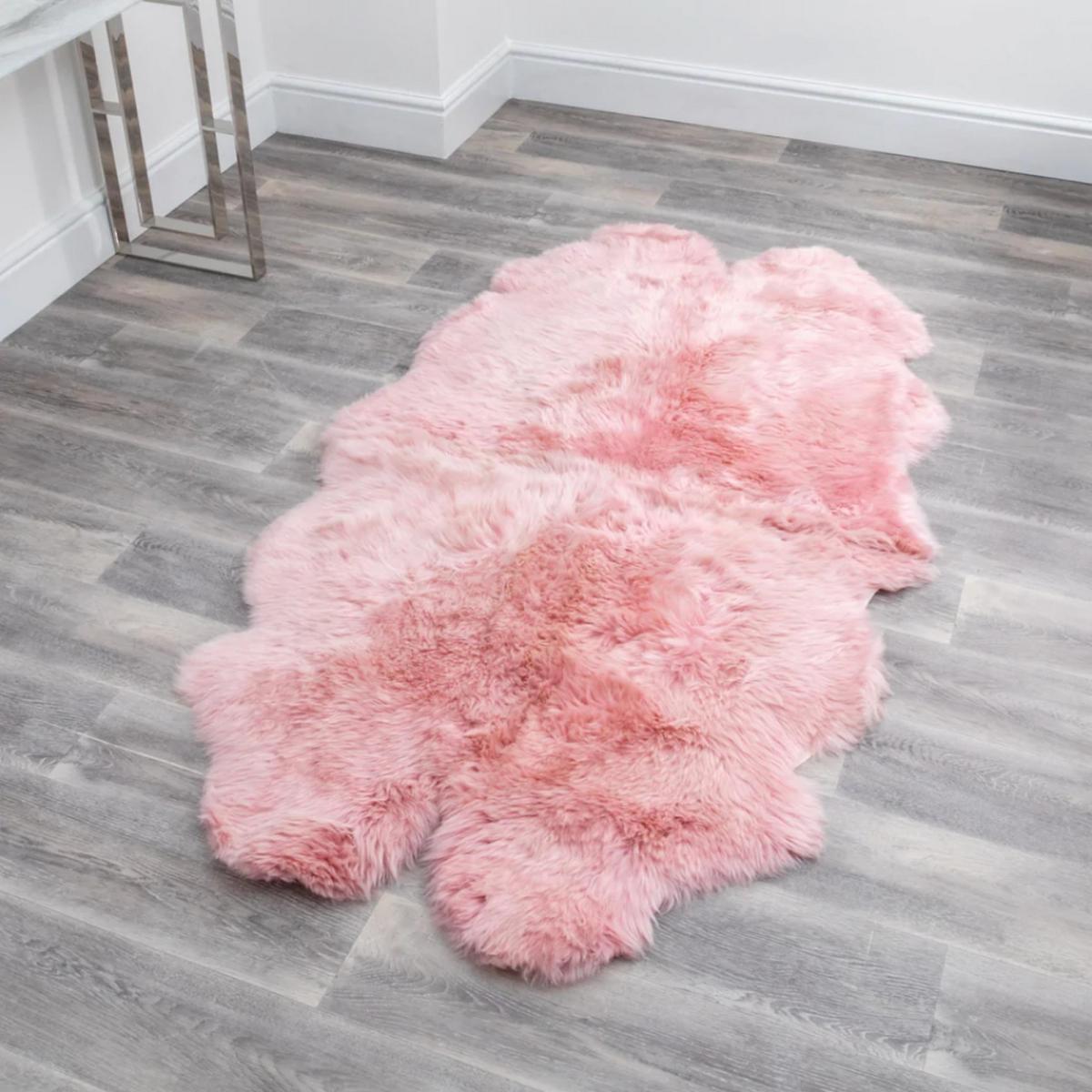 Loburn New Zealand Sheepskin Rug in Blush PinkDouble – image 2