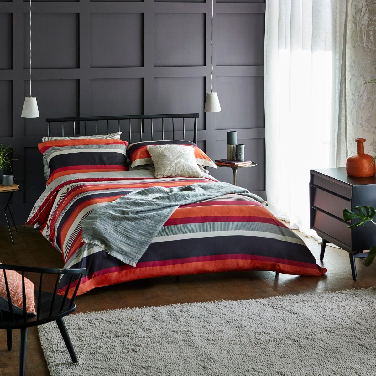 Banzai Striped Cotton Bedding Duvet Cover and Pillowcase by Harlequin in Magenta 200x200cm – image 2