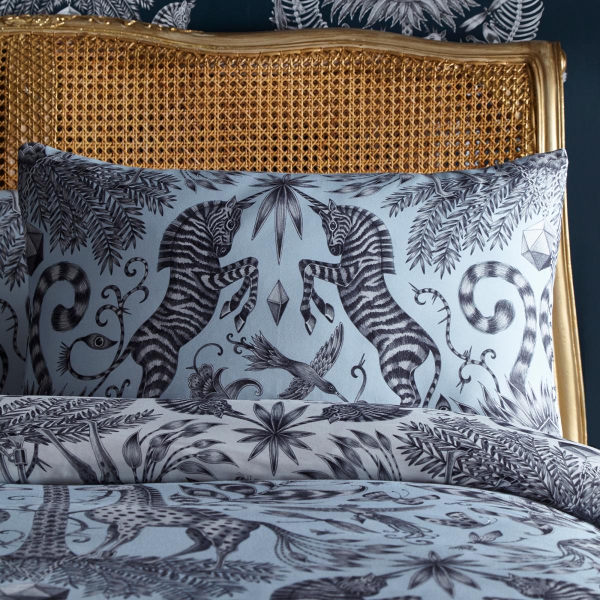 Kruger Unicorn Zebra And Giraffe Floral Bedding by Emma J Shipley220x230cm – image 3