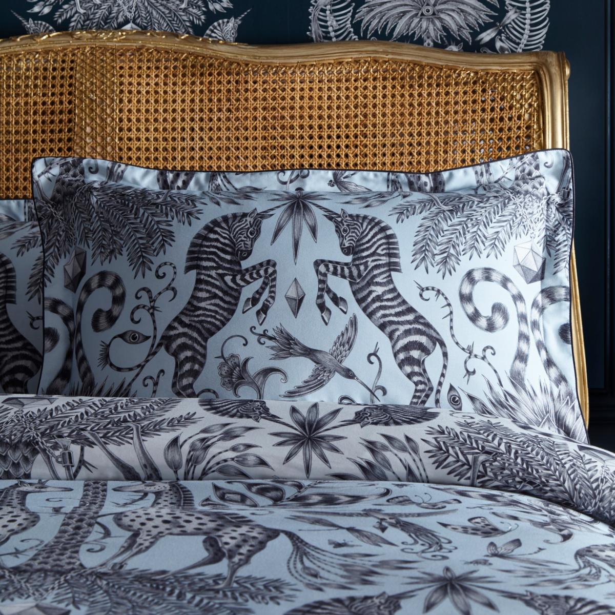 Kruger Unicorn Zebra And Giraffe Floral Bedding by Emma J Shipley220x230cm – image 4