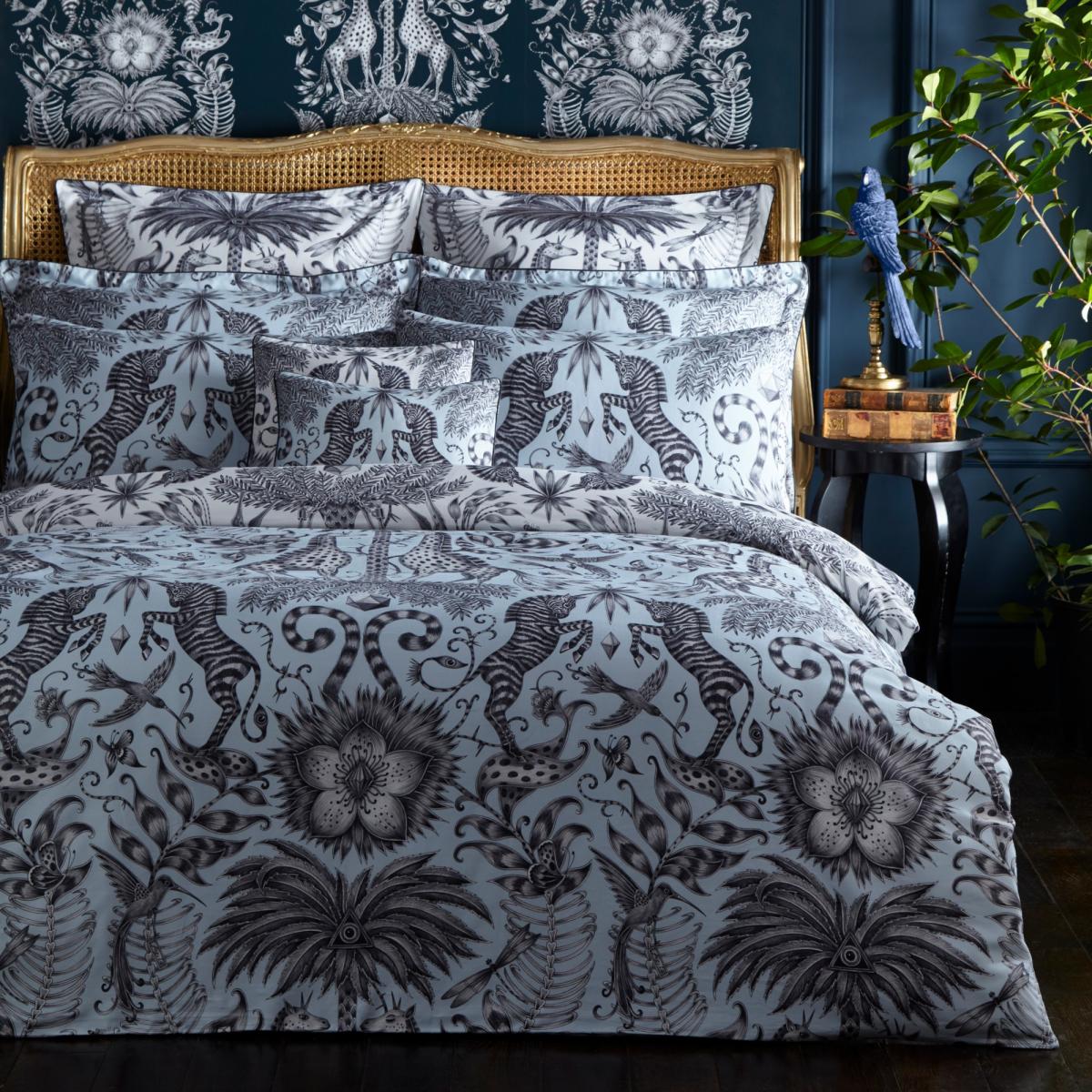 Kruger Unicorn Zebra And Giraffe Floral Bedding by Emma J Shipley220x230cm – image 1