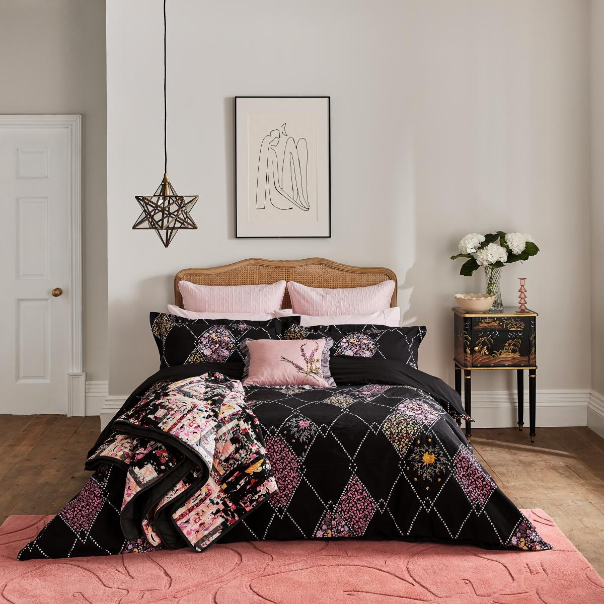 Diamonds Floral Bedding Duvet Cover and Pillowcase by Ted Baker in Black&nbsp;260x220cm – image 2