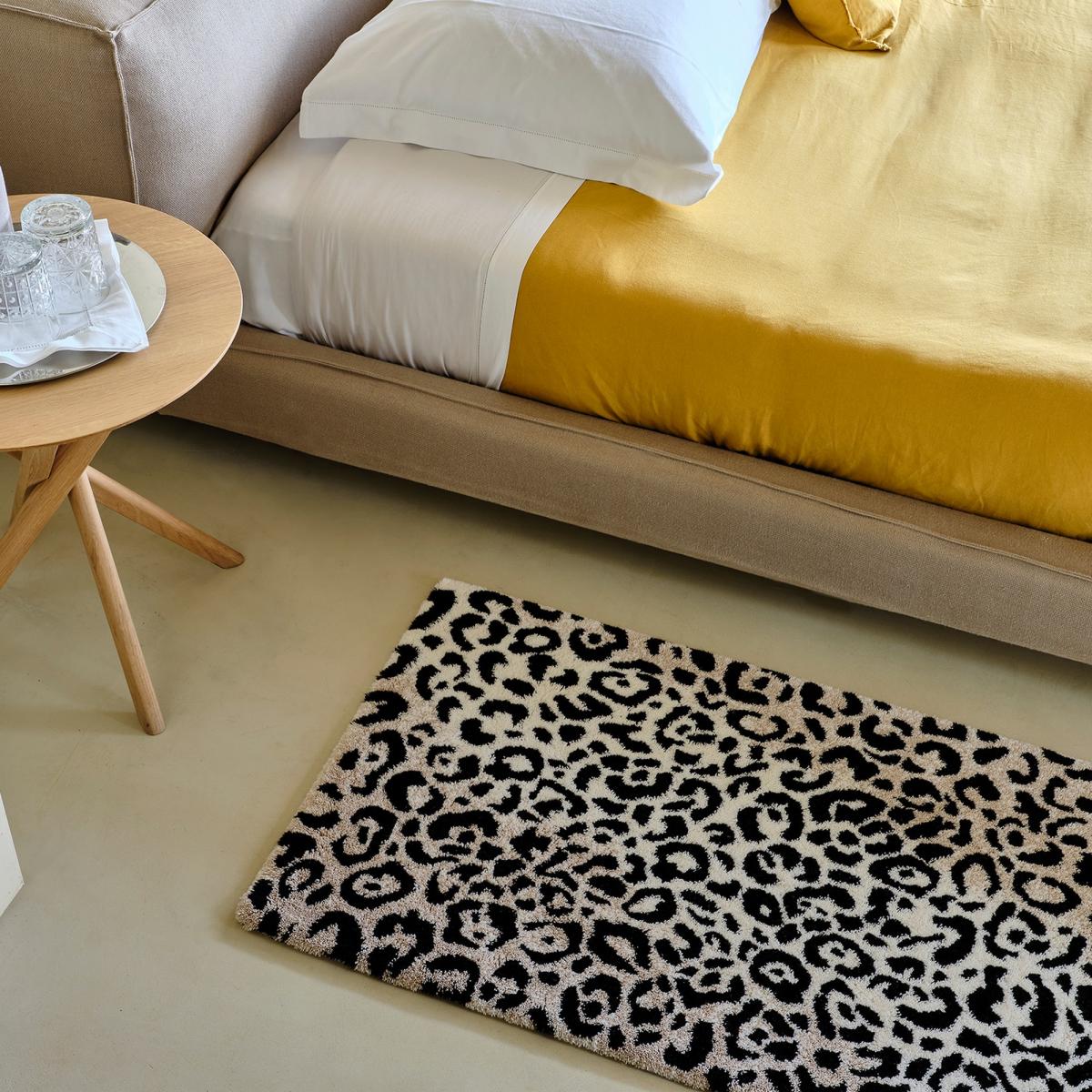 Leopard 990 Bath Mat in Black by Designer Abyss & Habidecor&nbsp;70x120cm – image 2