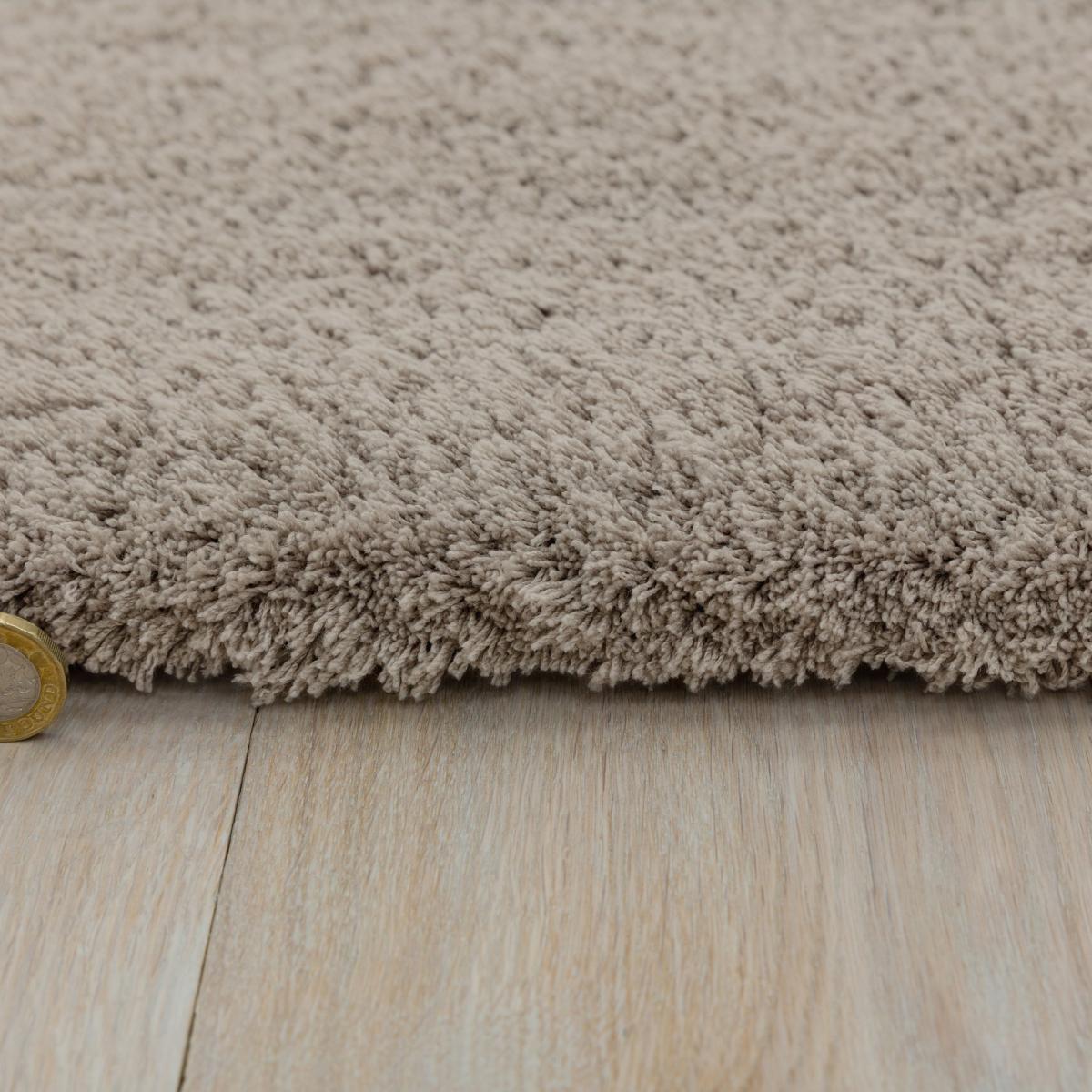 Lulu Shaggy Rugs in Stone – image 5