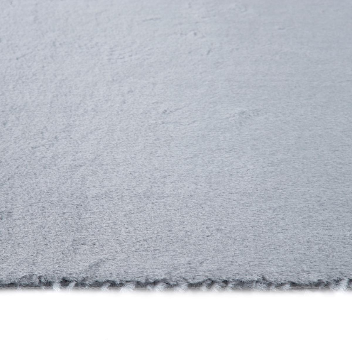 Origins Washable Faux Fur Plain Rug in Grey 160x230cm – image 3