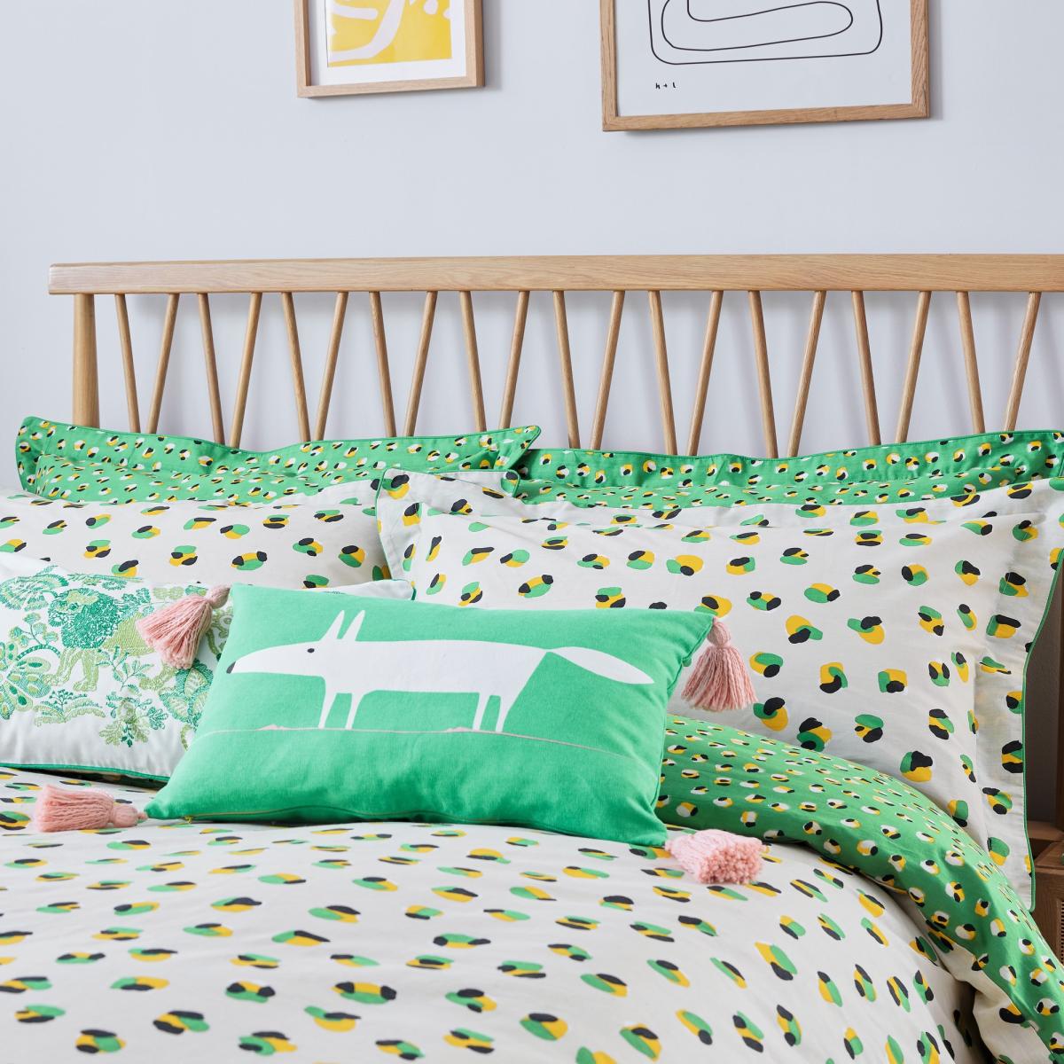 Leopard Dot Bedding by Scion in Mint Leaf Green220x230cm – image 3