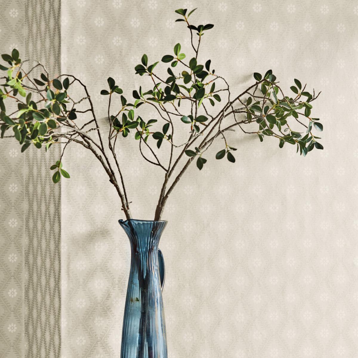 Witney Daisy Wallpaper 216875 by Sanderson in Linen Beige Roll – image 2
