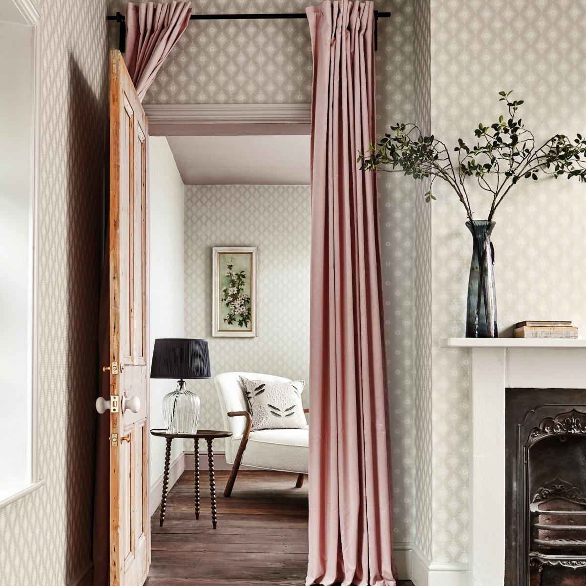 Witney Daisy Wallpaper 216875 by Sanderson in Linen Beige Roll – image 1