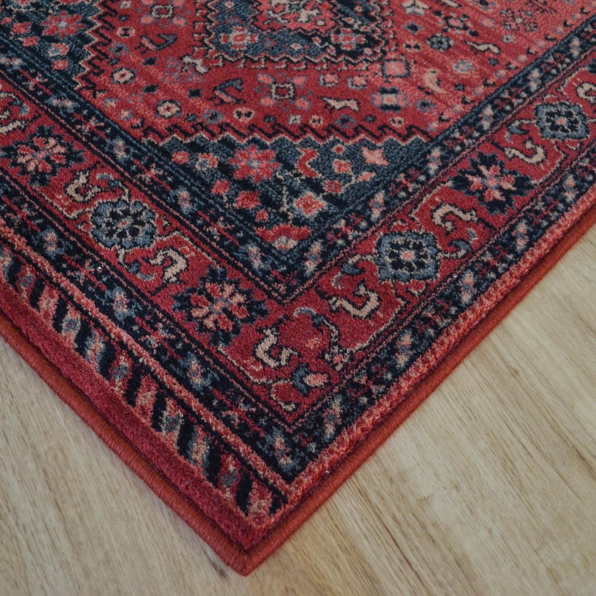 Royal Kashqai Traditional Wool Hallway Runner Rugs 4345 300 in Red 67x275cm – image 2