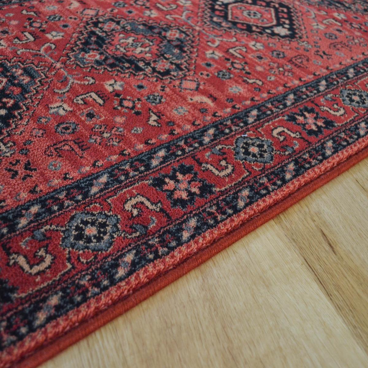 Royal Kashqai Traditional Wool Hallway Runner Rugs 4345 300 in Red 67x275cm – image 3