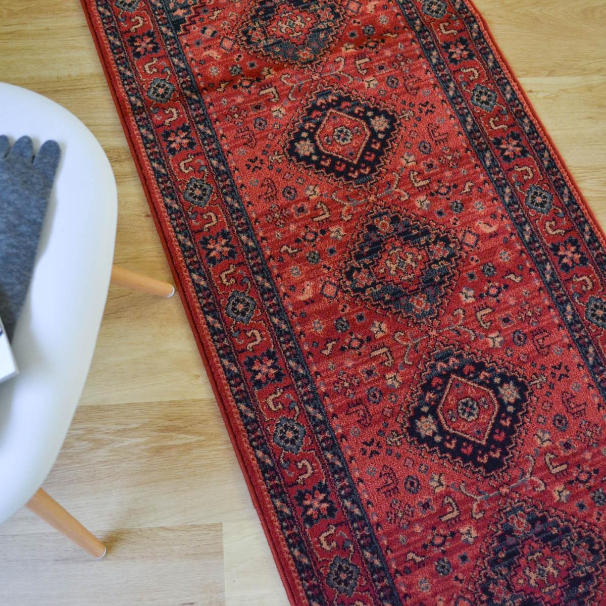 Royal Kashqai Traditional Wool Hallway Runner Rugs 4345 300 in Red 67x275cm – image 4