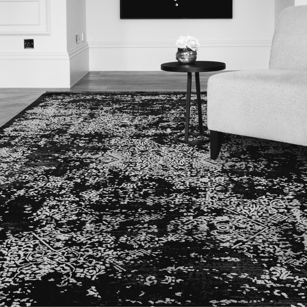 Athera Persian Distressed Traditional Rugs in AT07 Black – image 1