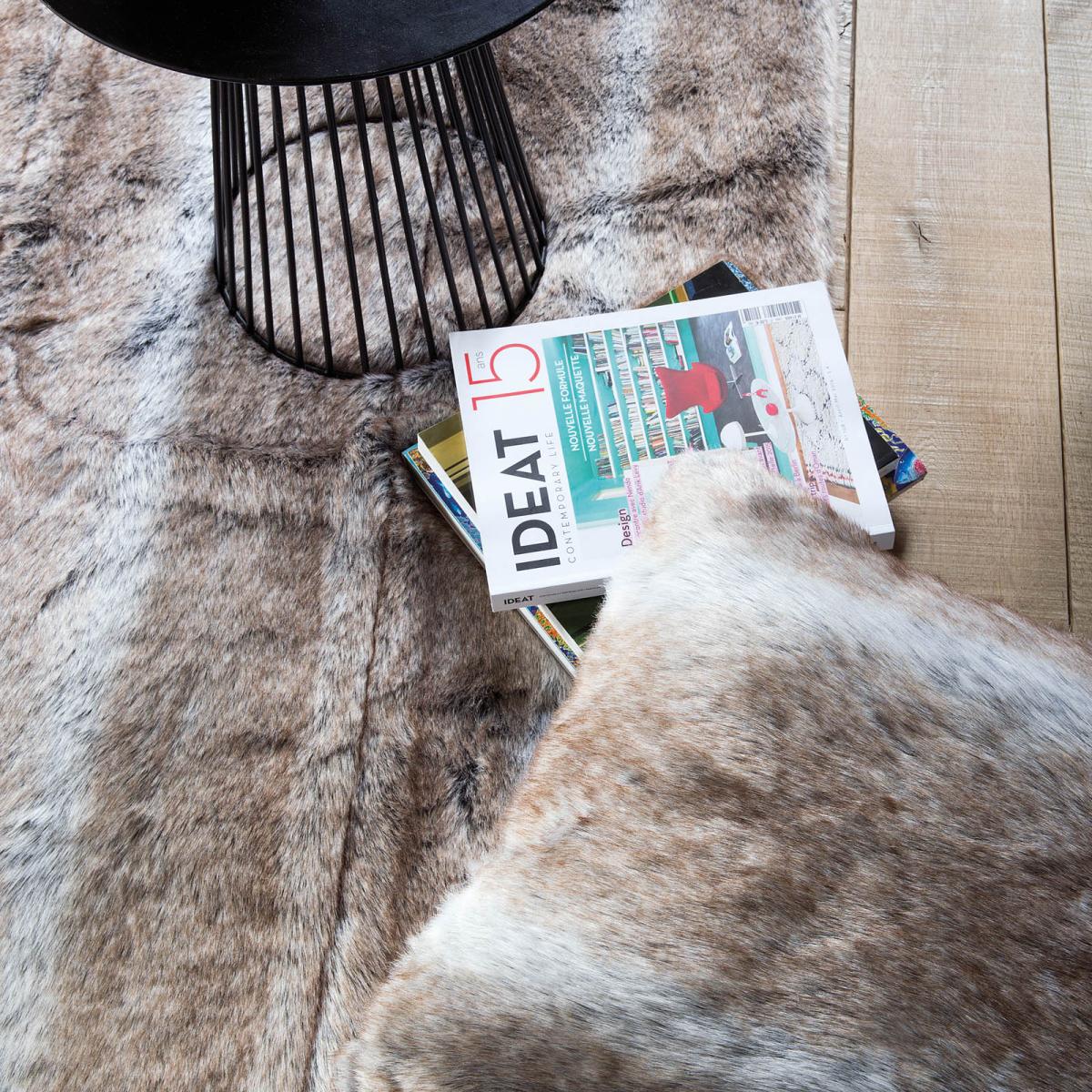 Pelle Feel Rugs in Brown 211 001 600 by Ligne Pure – image 2