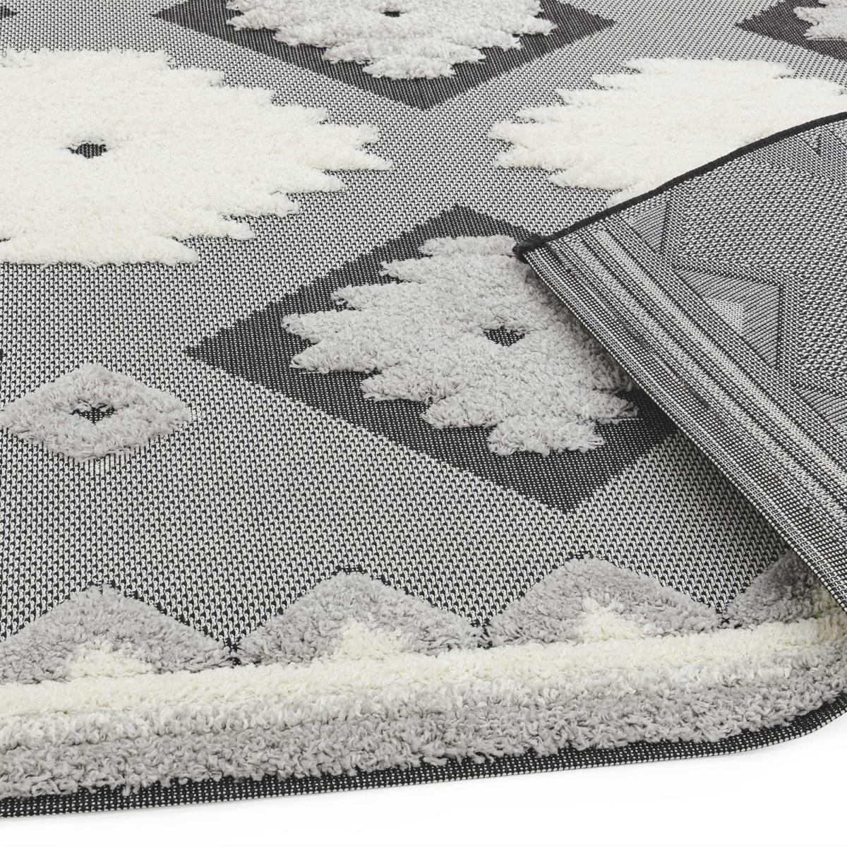 Monty Tribal Geometric Outdoor Rugs in MN01 Black Cream – image 3
