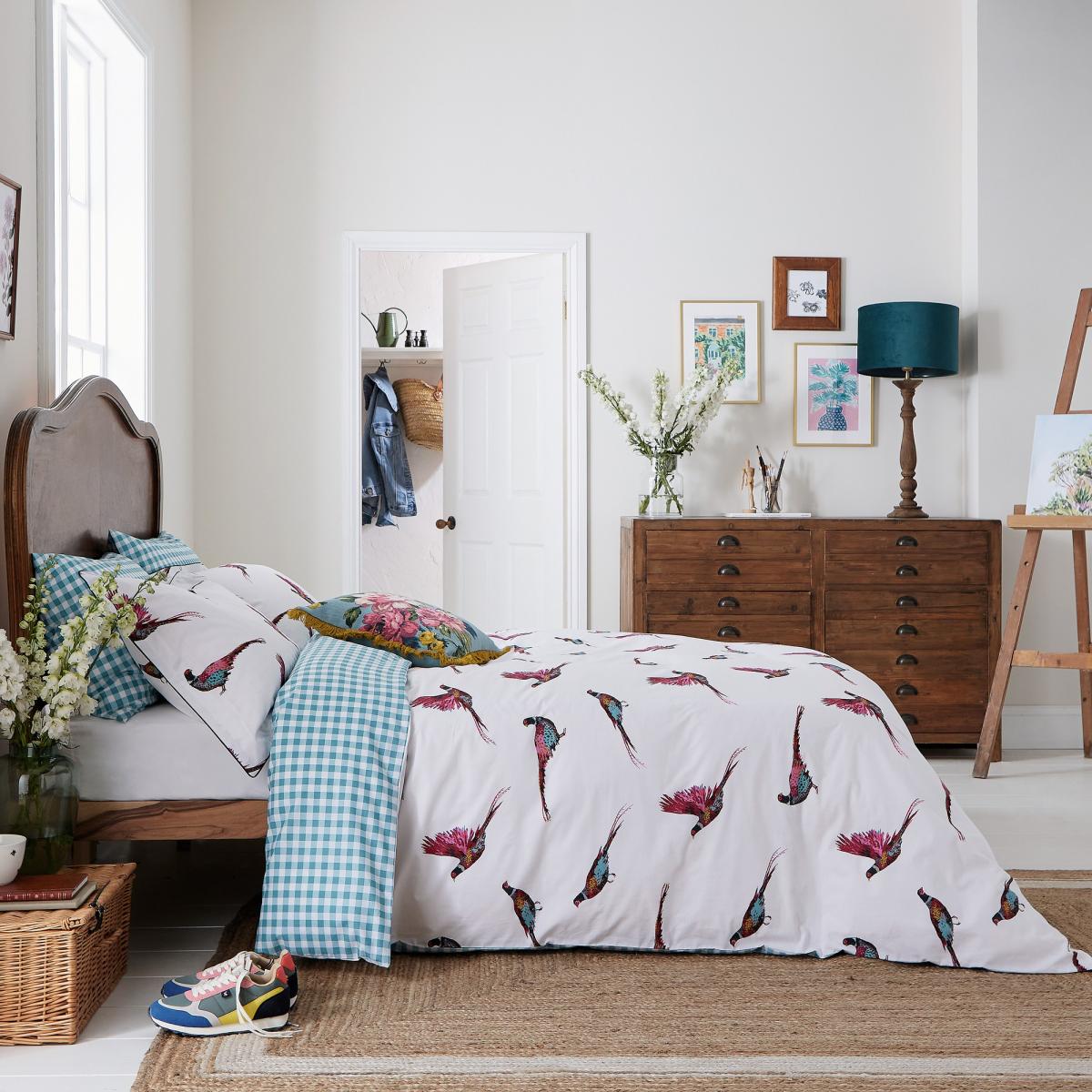 Patterdale Pheasant Cotton Bedding Set By Joules in Multi 230x220cm – image 1