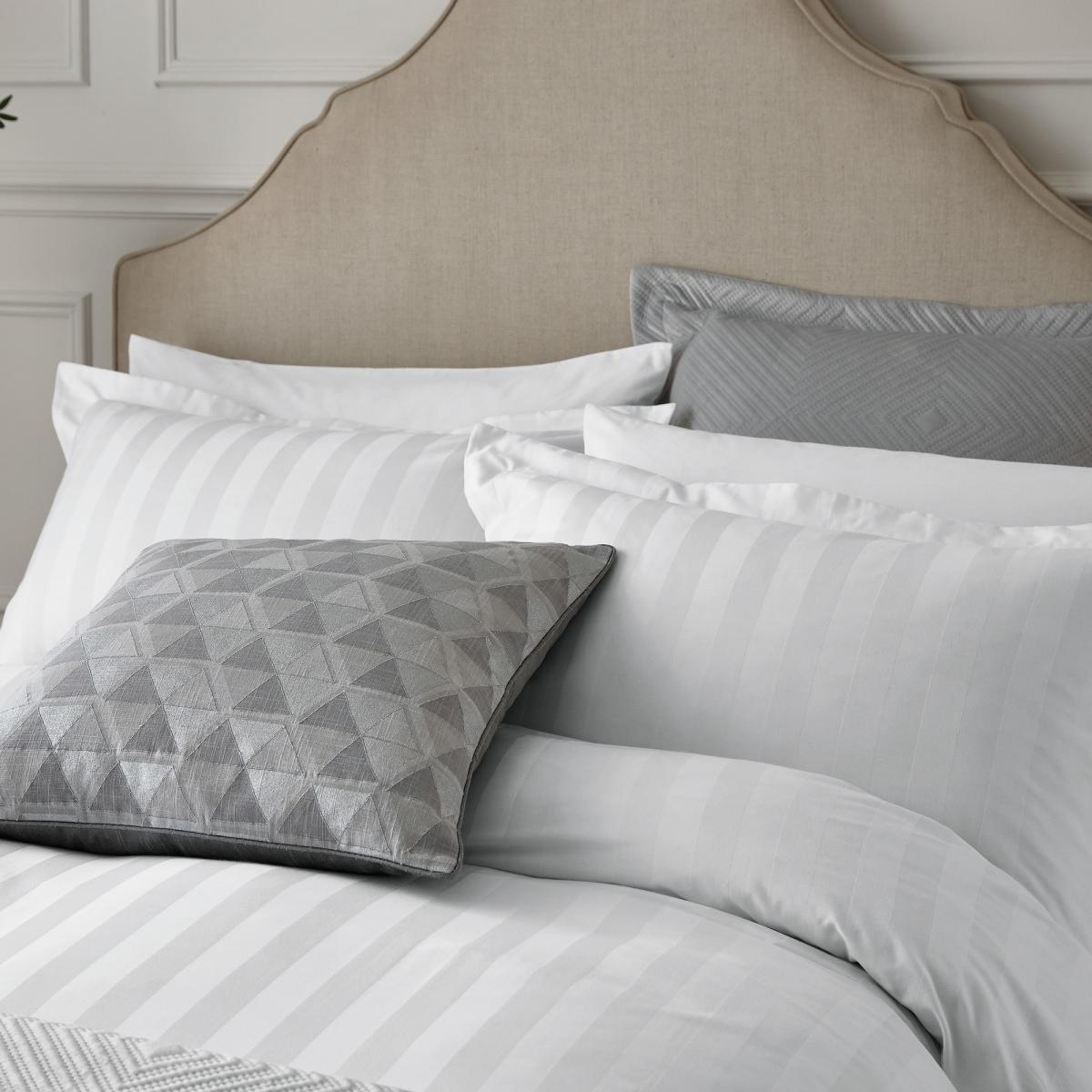 Moderne Stripe Bedding Duvet Cover and Pillowcase by Helena Springfield in White 220x230cm – image 2