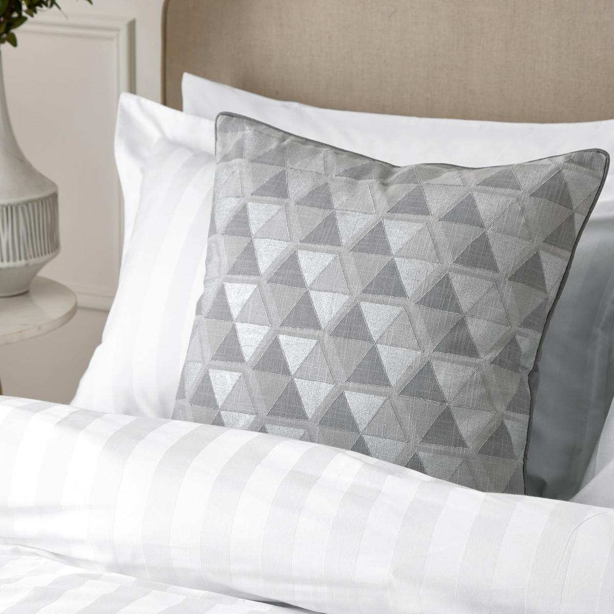 Moderne Stripe Bedding Duvet Cover and Pillowcase by Helena Springfield in White 220x230cm – image 3