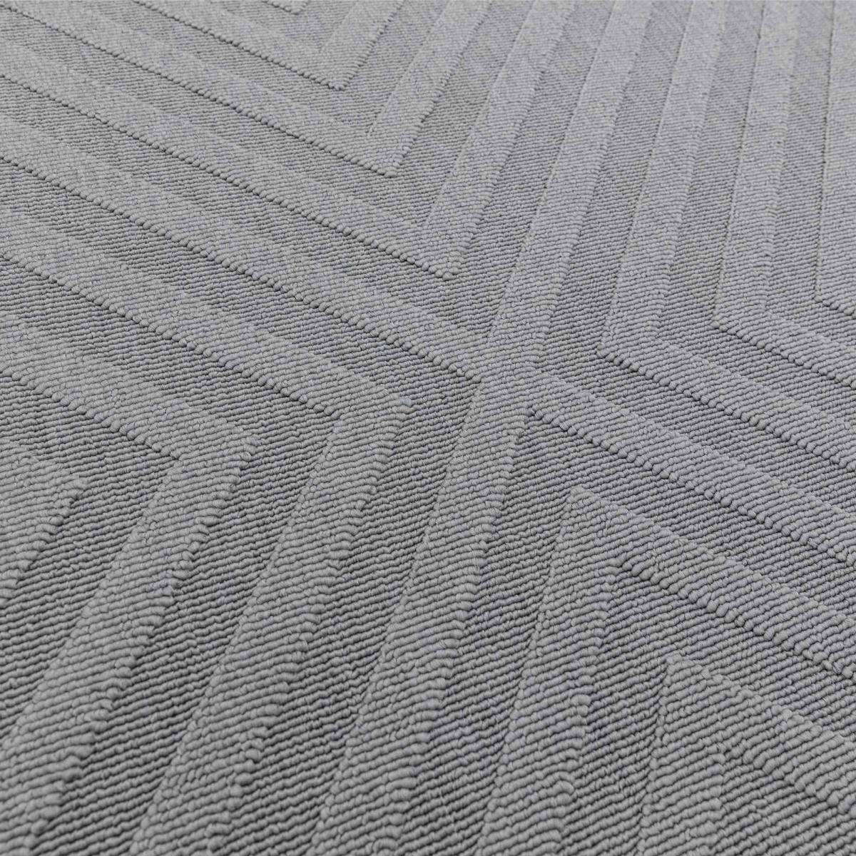 Antibes Arrow Geometric Outdoor Rugs in AN07 Grey – image 2