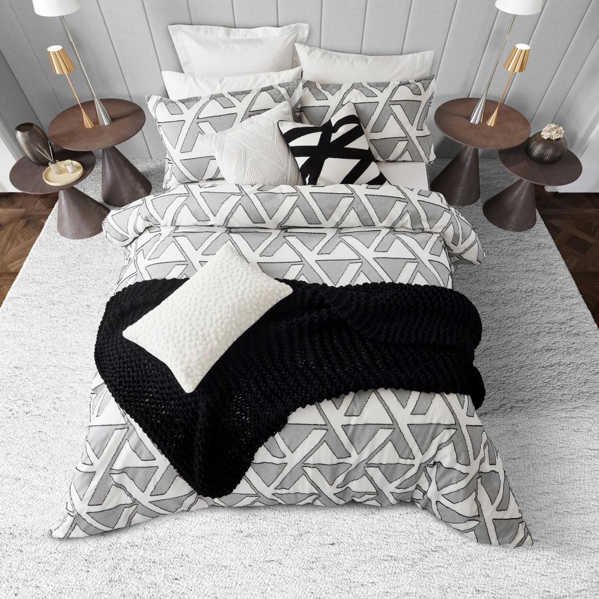 Nalu Alana Bedding by Nicole Scherzinger in White & Black 74x48cm – image 2