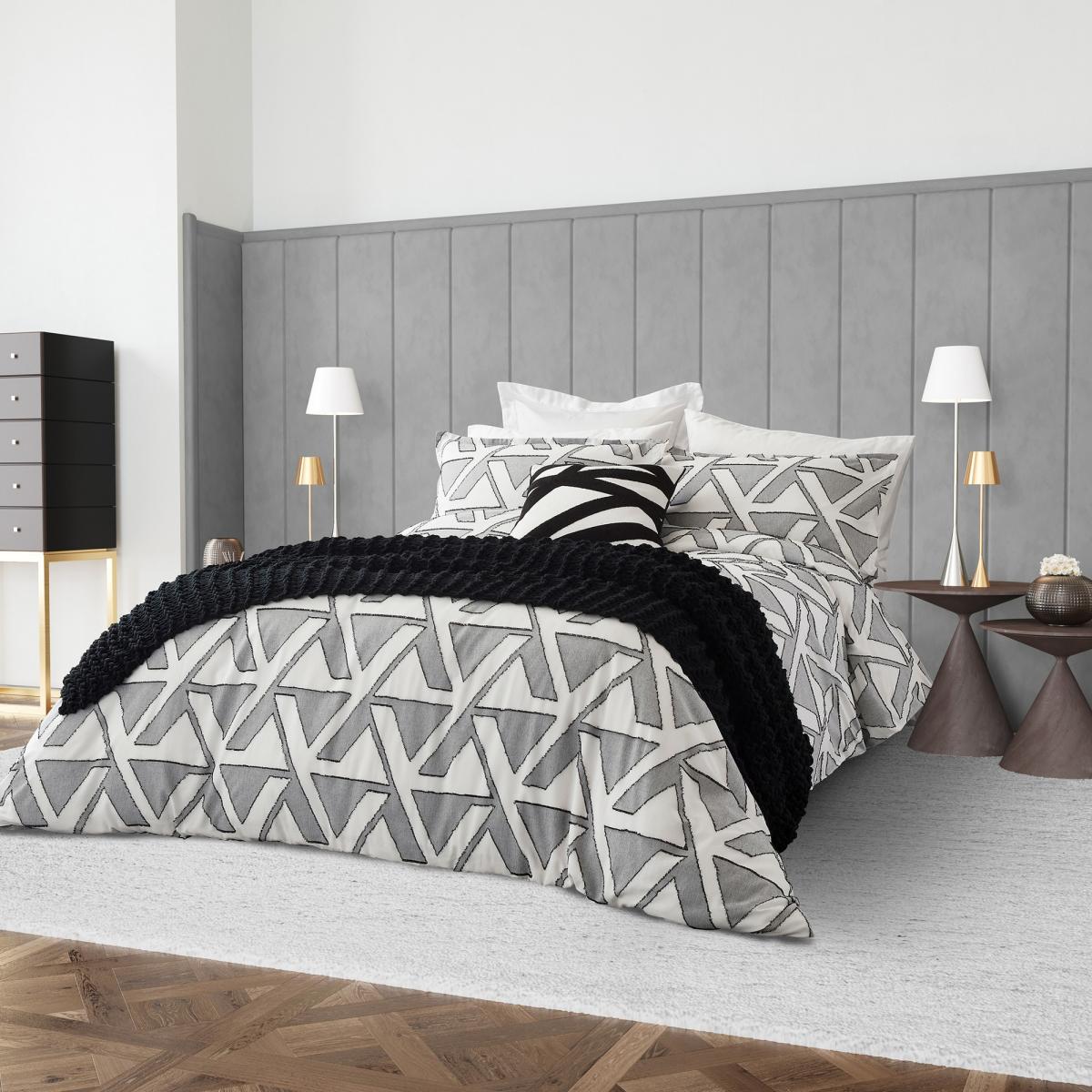 Nalu Alana Bedding by Nicole Scherzinger in White & Black 74x48cm – image 1