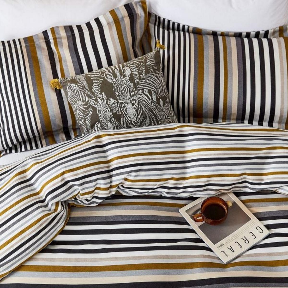 Rosita Bedding Duvet Cover and Pillowcase By Harlequin in Charcoal Grey 200x200cm – image 2