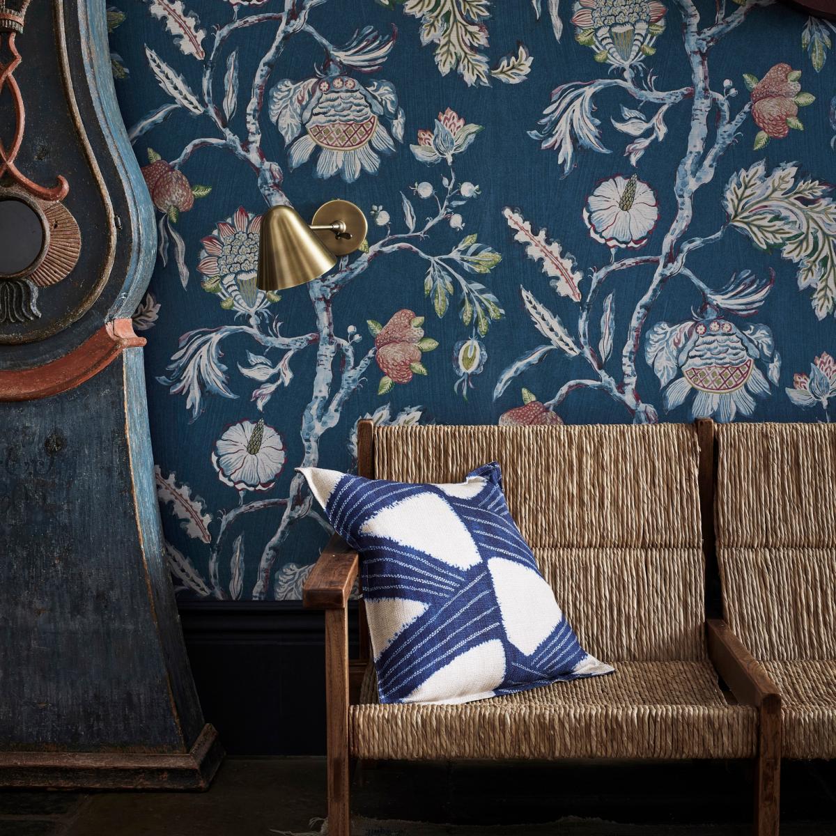 Copes Trail Wallpaper 312986 by Zoffany in Como Blue Roll – image 2