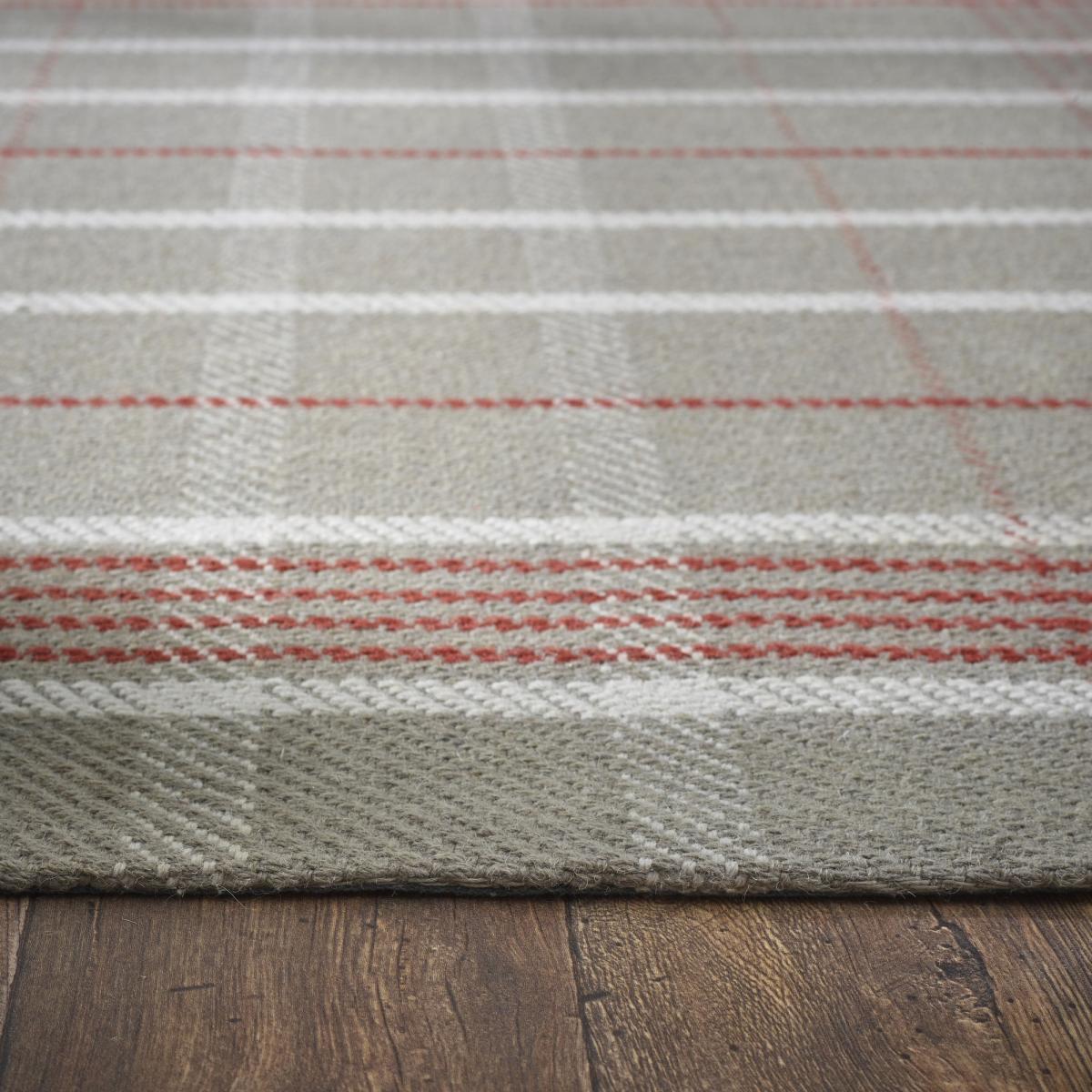 Modern Winnie Modern Tartan Check Heritage Winnie Rugs in Red&nbsp;160x230cm – image 2