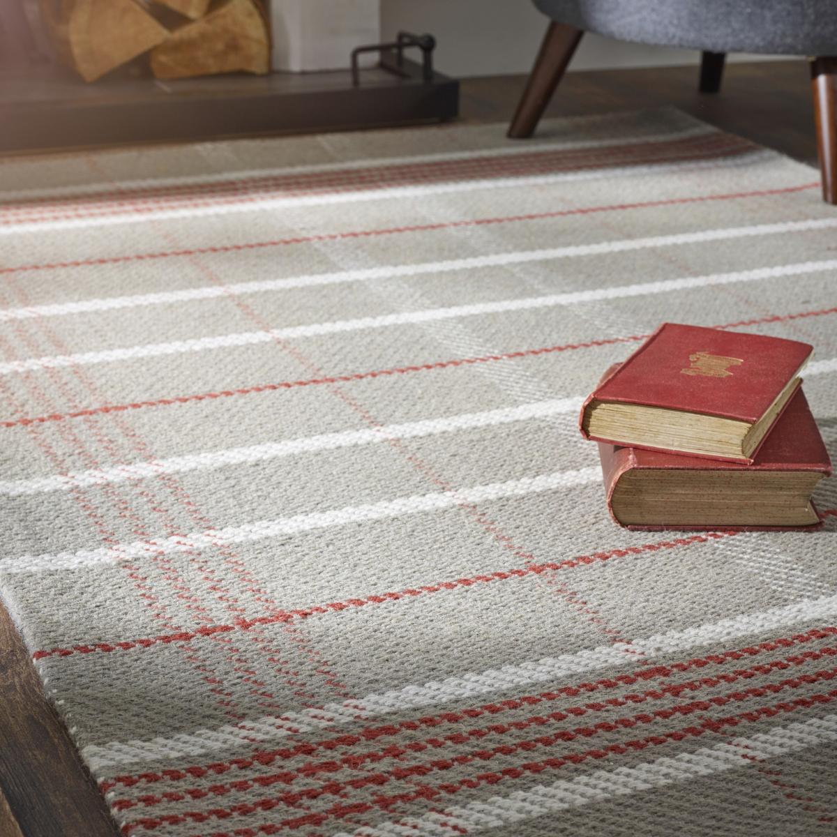 Modern Winnie Modern Tartan Check Heritage Winnie Rugs in Red&nbsp;160x230cm – image 4