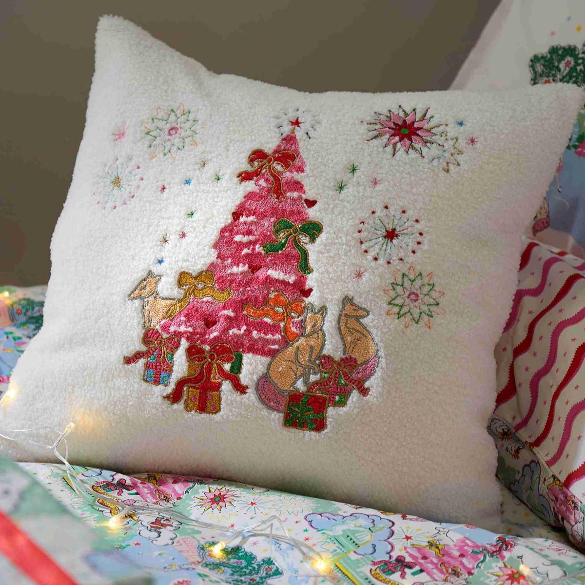 The Night Before Cushion by Cath Kidston in White45x45cm – image 2