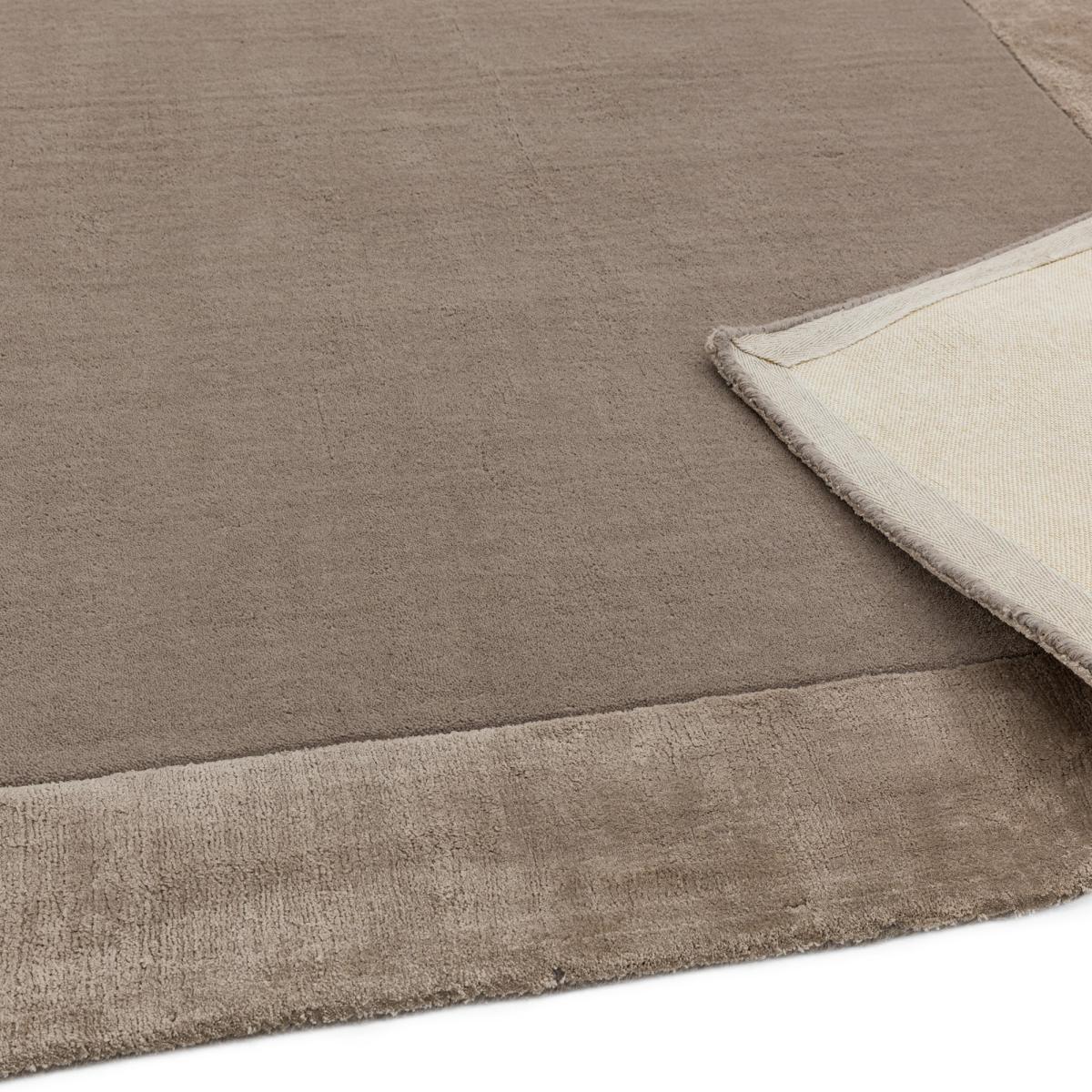 Ascot Plain Modern Bordered Wool Rugs in Taupe 200x290cm – image 4