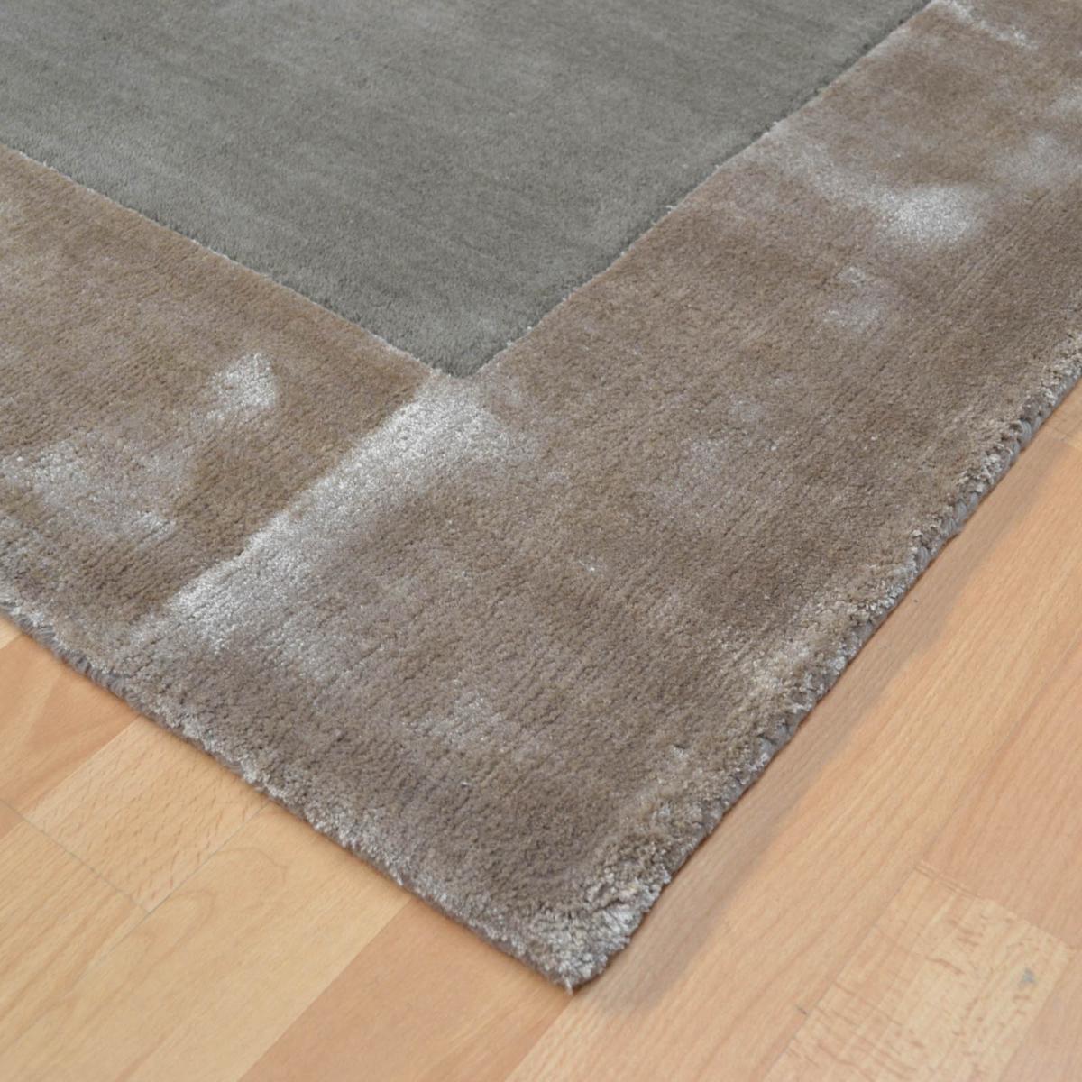 Ascot Plain Modern Bordered Wool Rugs in Taupe 200x290cm – image 5