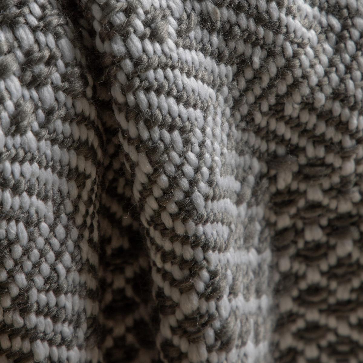 Blair Woven Tassel Throw in Grey & Cream 130x170cm – image 3
