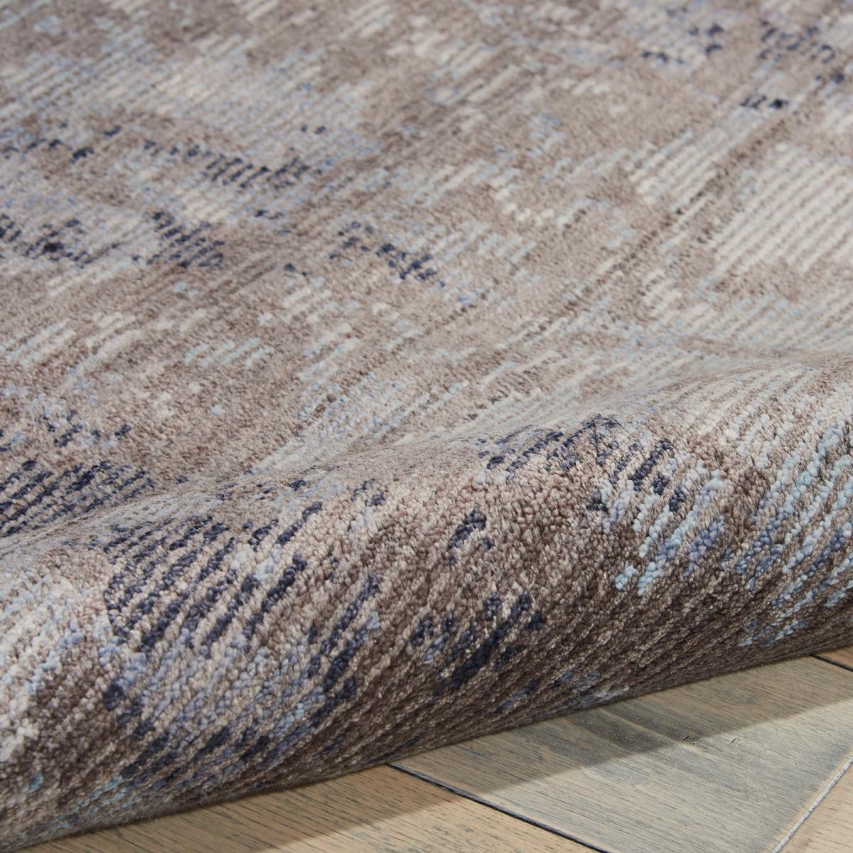 Lucent rugs LCN03 in Dove 114x175cm – image 3