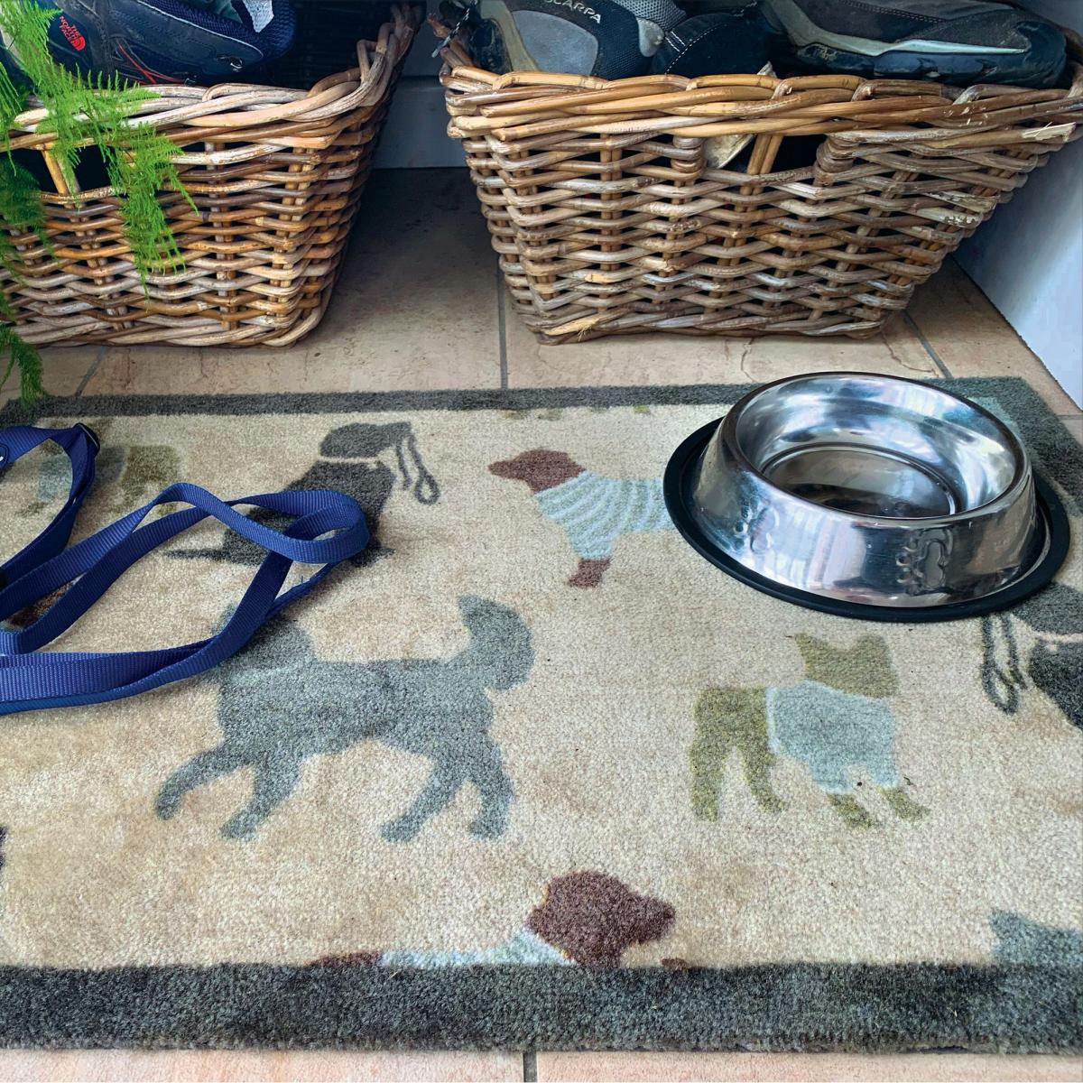 Howler & Scratch Going Out Pet Mats Beige 50x75cm – image 3