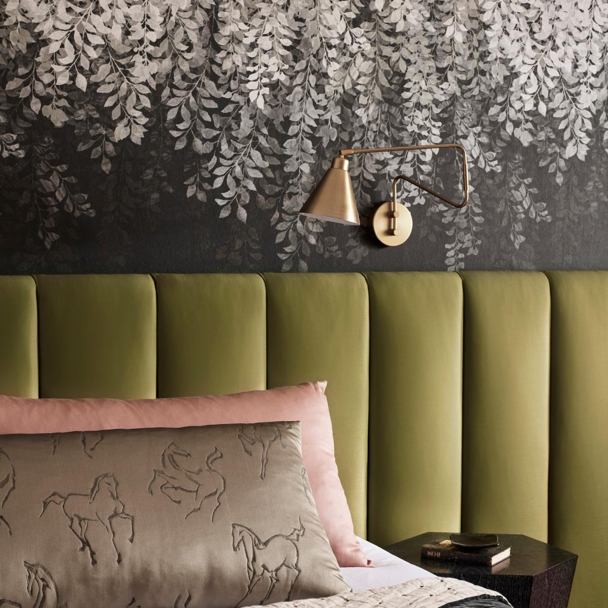 Tyndall Wallpaper 313002 by Zoffany in Vine Black&nbsp;Roll – image 3