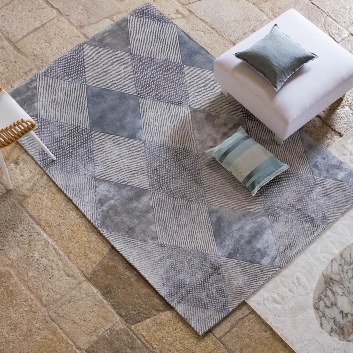 Castillon Platinum Rug by Designers Guild 250x350cm – image 1