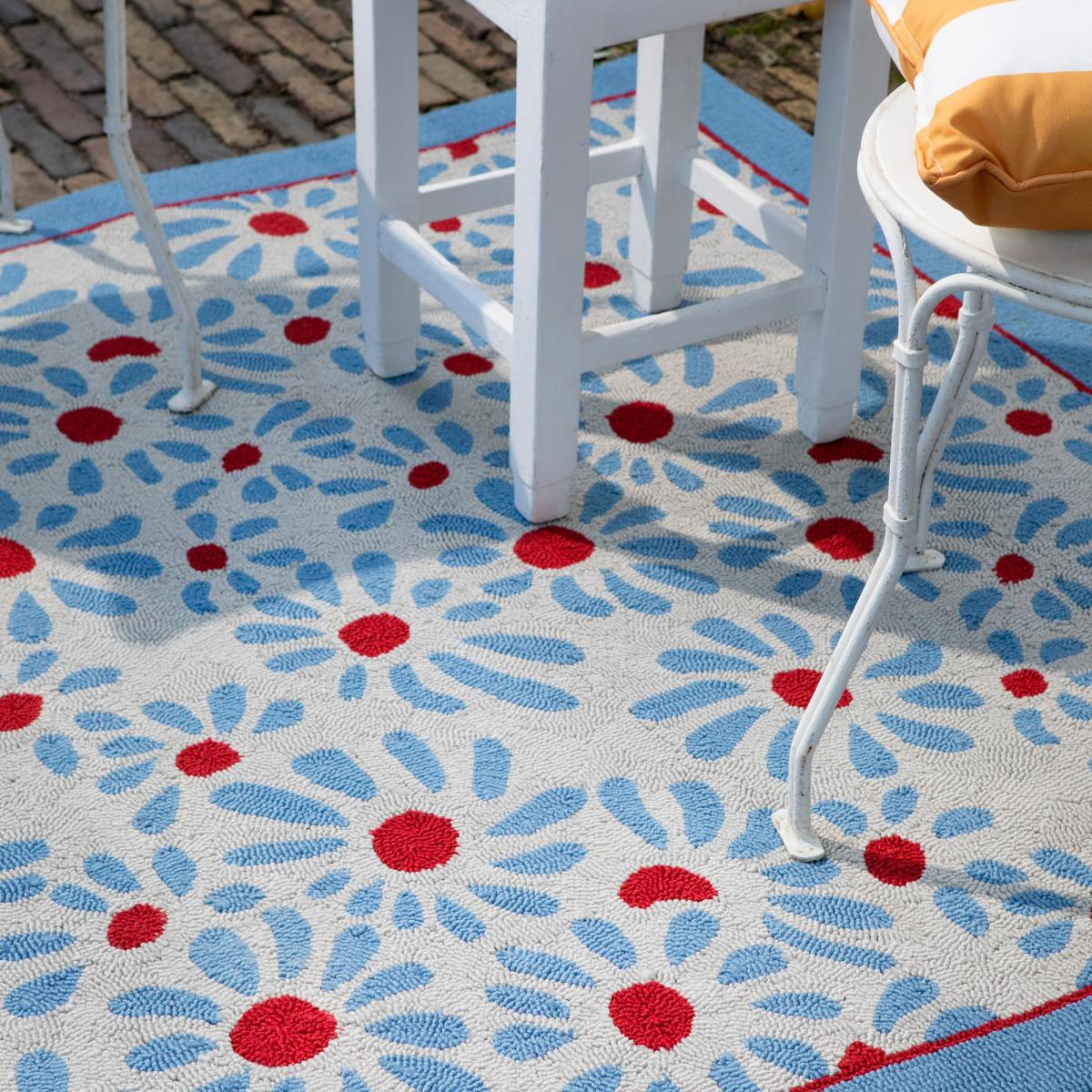 Thorncliff Daisy 480308 Indoor Outdoor Rug by Laura Ashley in Sky Blue 250x350cm – image 2