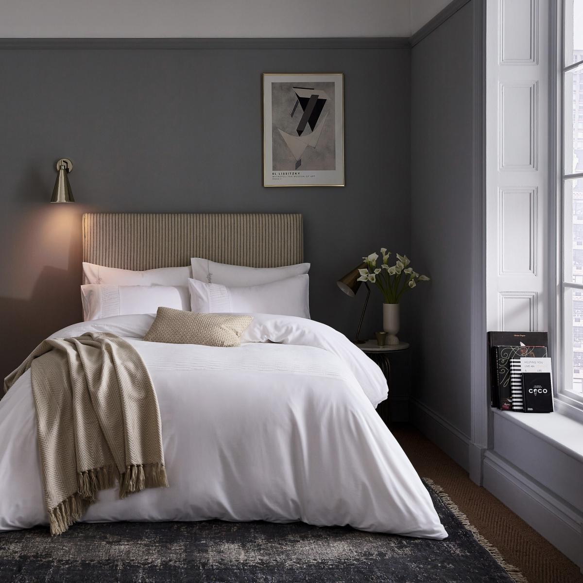 Serenity Pleat Bedding by Katie Piper in White75x50cm – image 2