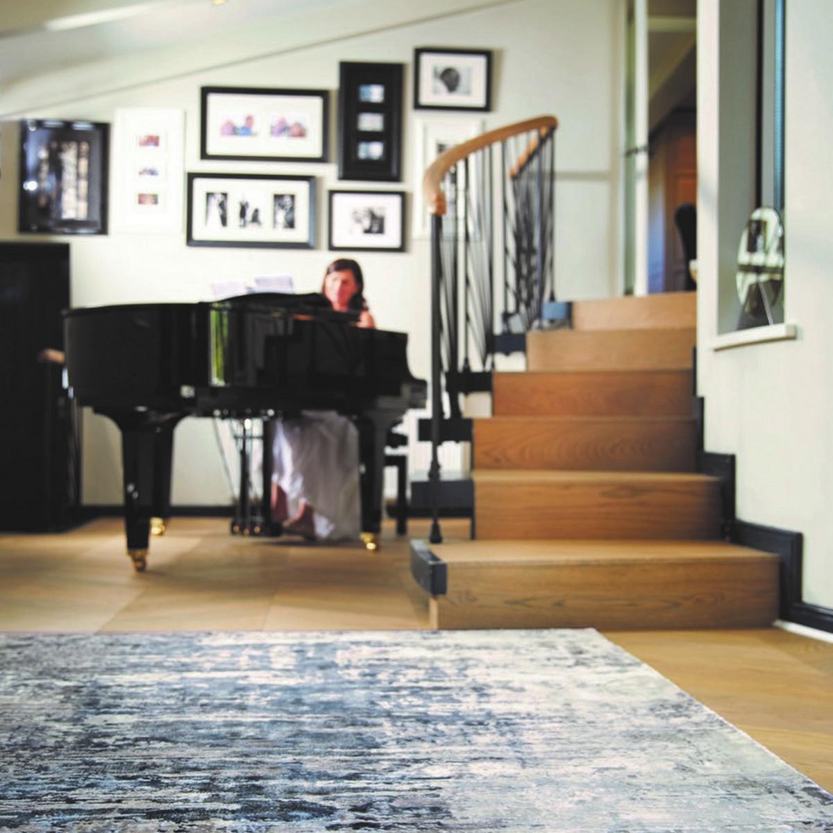 Elements Wool Rugs in Midnight 200x300cm – image 1