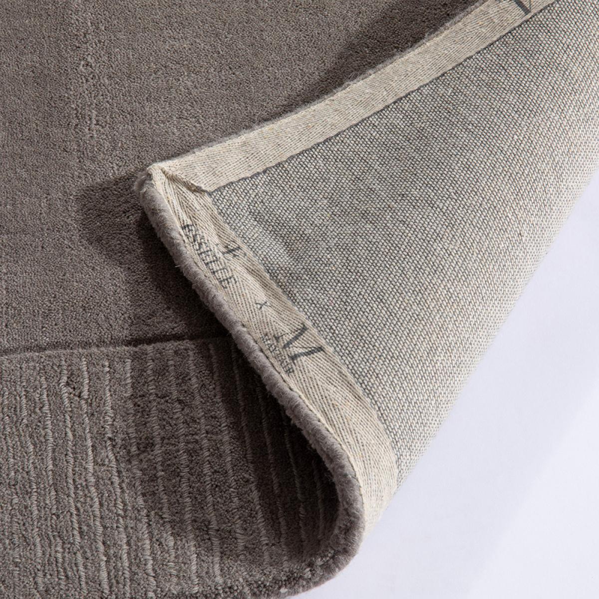 Esme Mayfair Plain Carved Wool Rugs in Grey 80x150cm – image 4