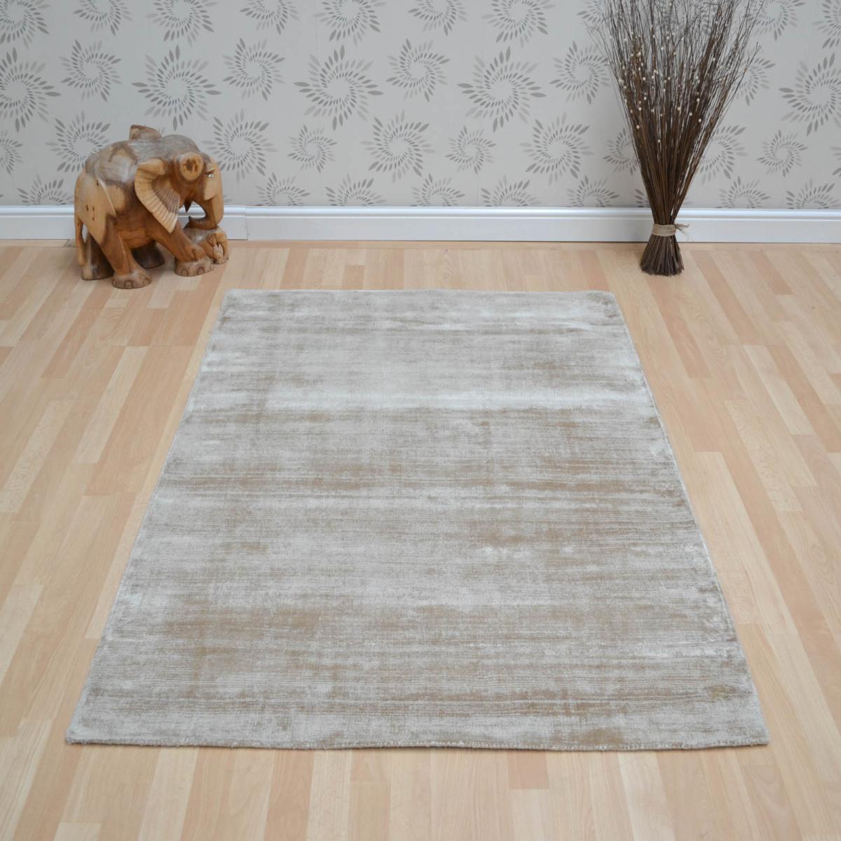 Blade Plain Rugs in Soft Gold - Silky Viscose Pile&nbsp;120x170cm – image 4
