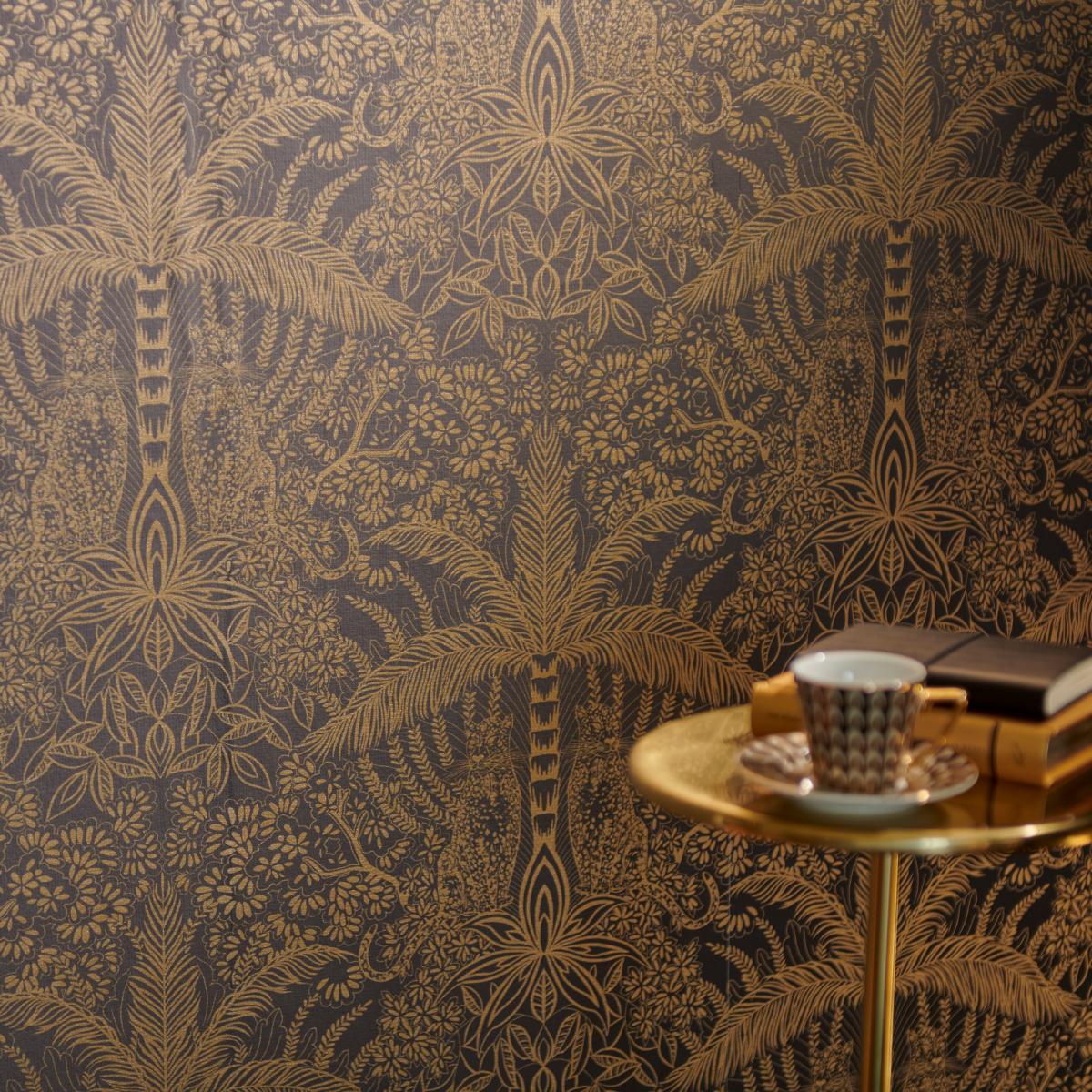 Leopardo Wallpaper W0141 01 by Clarke and Clarke in Antique Noir&nbsp;Roll – image 2